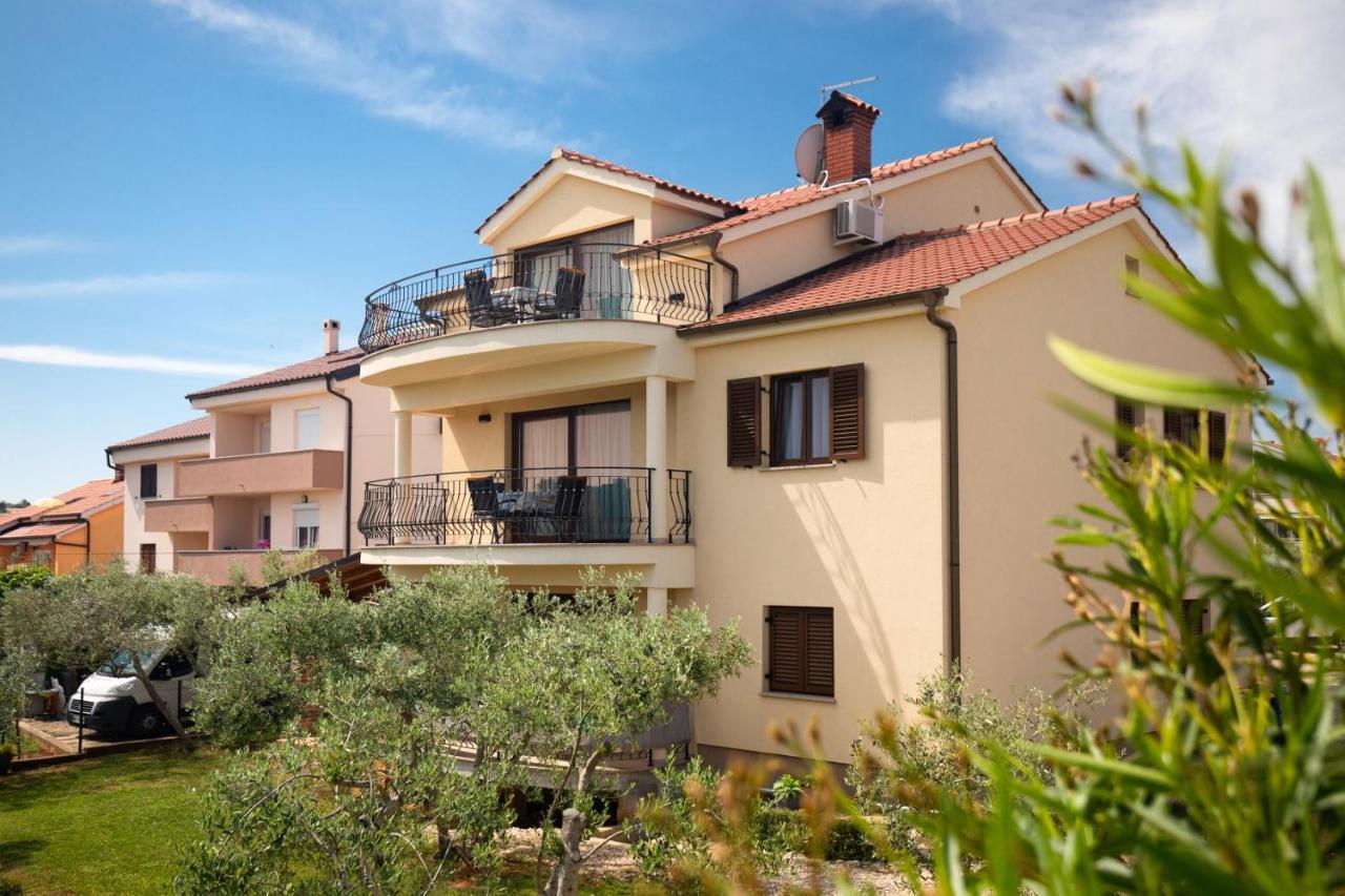 Apartments Otia Seaview Porat  Extérieur photo
