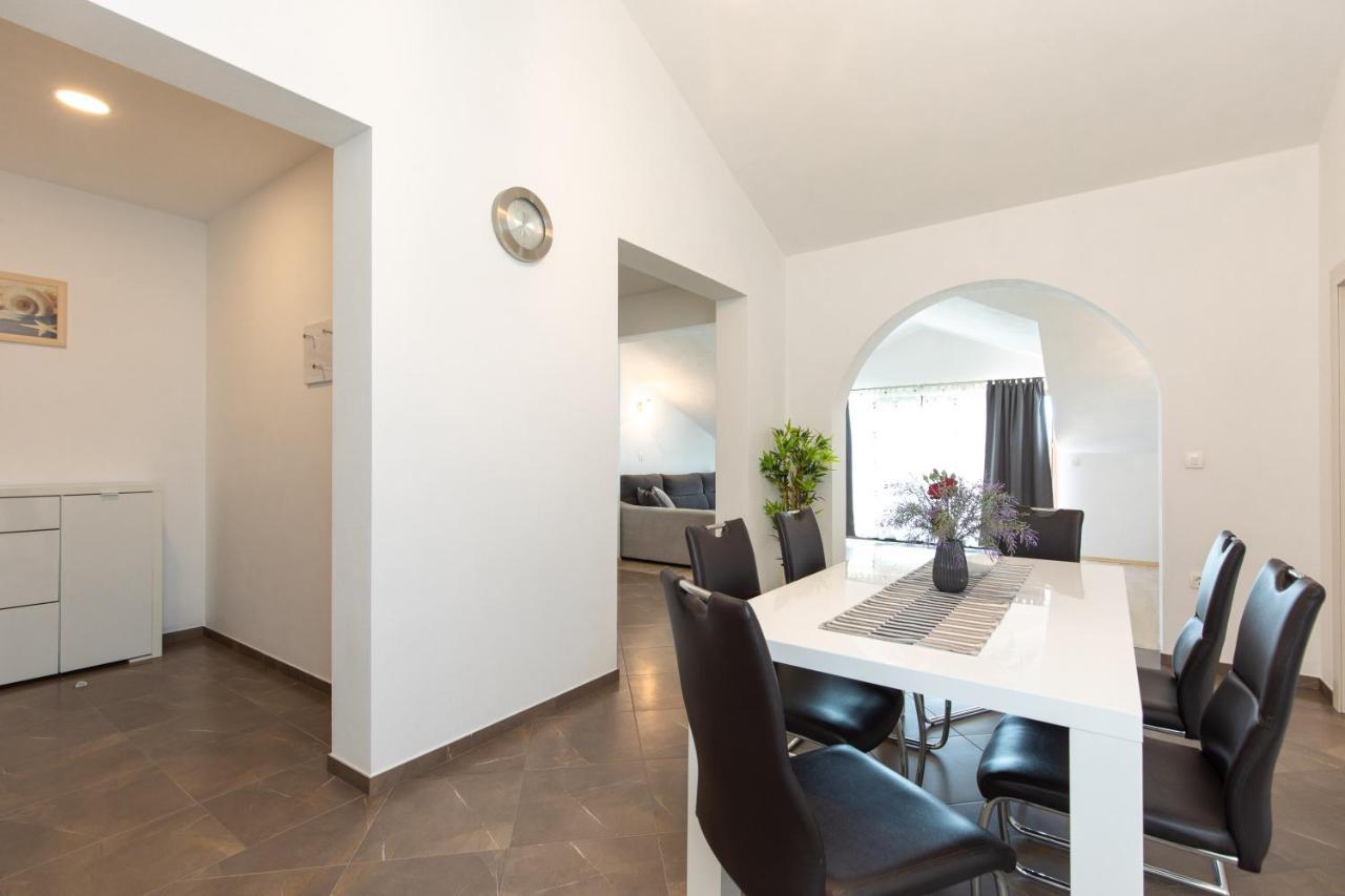 Apartments Otia Seaview Porat  Extérieur photo