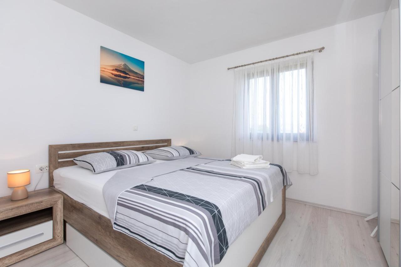 Apartments Otia Seaview Porat  Extérieur photo