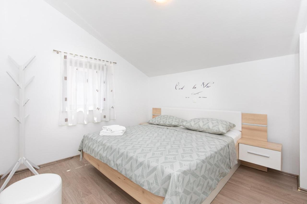 Apartments Otia Seaview Porat  Extérieur photo